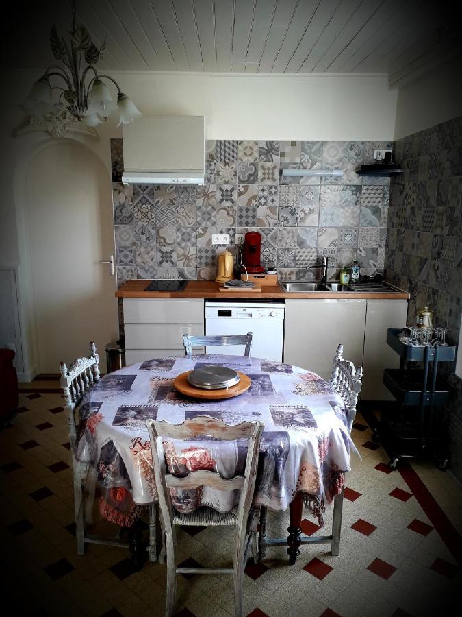 Chez Annie Frühstückspension Saint-Martin-de-Gurçon
